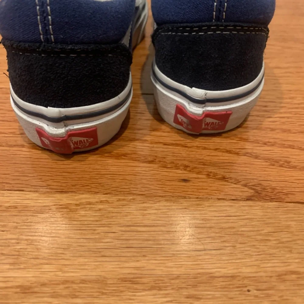 Blue Converse - Picture 2 of 4
